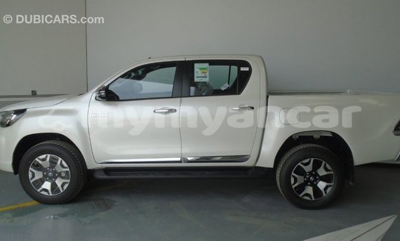 Buy Import Toyota Hilux White Car in Import - Dubai in Ayeyarwady Buy Import Toyota Hilux White Car in Import - Dubai in Ayeyarwady