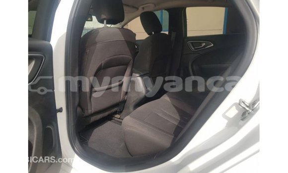 Buy Import Chrysler 200 White Car in Import - Dubai in Ayeyarwady Buy Import Chrysler 200 White Car in Import - Dubai in Ayeyarwady