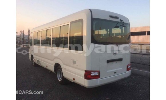 Buy Import Toyota Coaster White Car in Import - Dubai in Ayeyarwady Buy Import Toyota Coaster White Car in Import - Dubai in Ayeyarwady