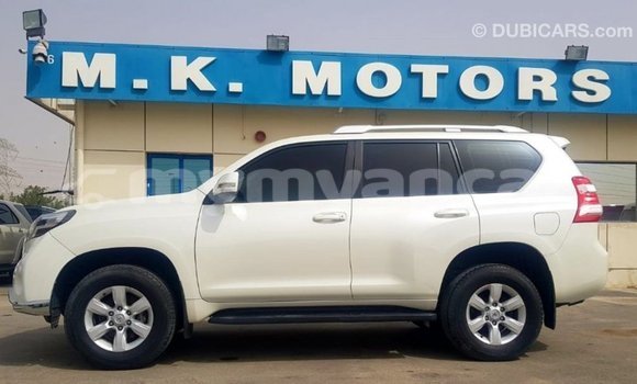Buy Import Toyota Land Cruiser White Car in Import - Dubai in Ayeyarwady Buy Import Toyota Land Cruiser White Car in Import - Dubai in Ayeyarwady