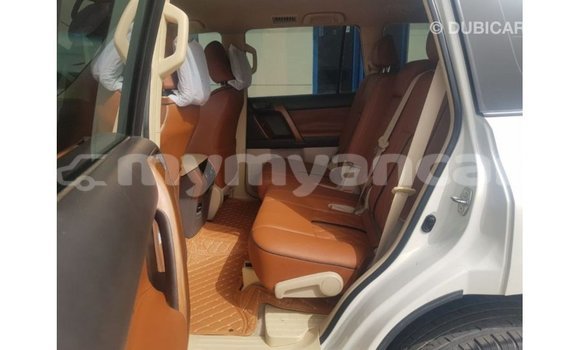 Buy Import Toyota Land Cruiser White Car in Import - Dubai in Ayeyarwady Buy Import Toyota Land Cruiser White Car in Import - Dubai in Ayeyarwady