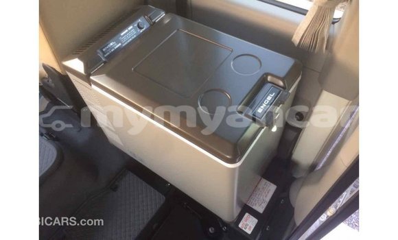 Buy Import Toyota Coaster White Car in Import - Dubai in Ayeyarwady Buy Import Toyota Coaster White Car in Import - Dubai in Ayeyarwady