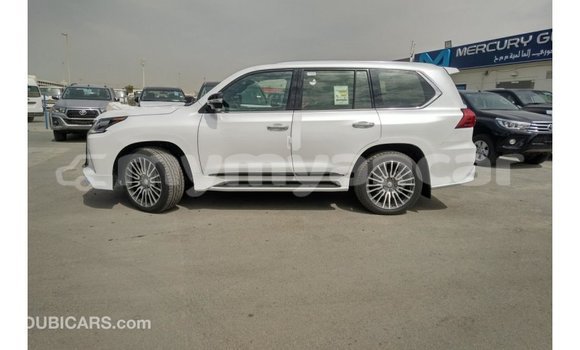 Buy Import Lexus LX White Car in Import - Dubai in Ayeyarwady Buy Import Lexus LX White Car in Import - Dubai in Ayeyarwady