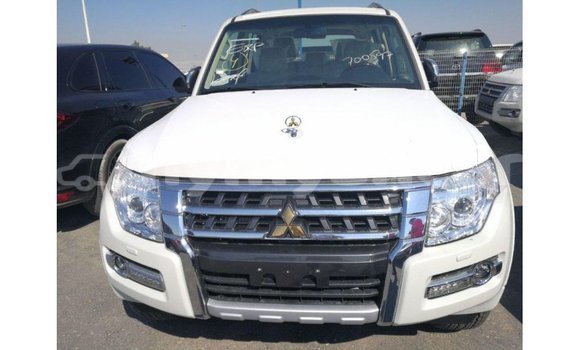 Buy Import Mitsubishi Pajero White Car in Import - Dubai in Ayeyarwady Buy Import Mitsubishi Pajero White Car in Import - Dubai in Ayeyarwady