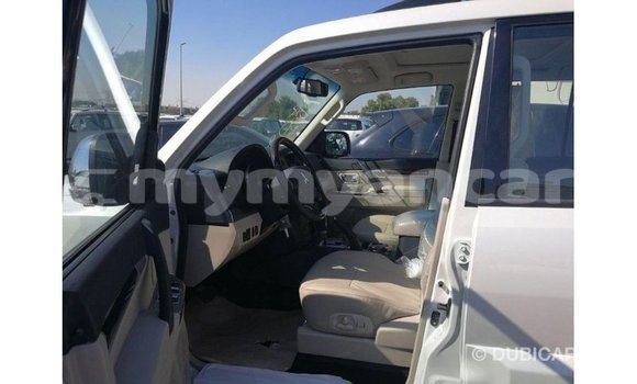 Buy Import Mitsubishi Pajero White Car in Import - Dubai in Ayeyarwady Buy Import Mitsubishi Pajero White Car in Import - Dubai in Ayeyarwady