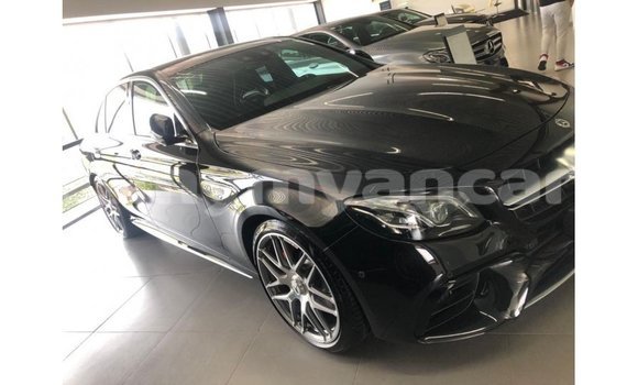 Buy Import Mercedes-Benz 190 (W201) Black Car in Import - Dubai in Ayeyarwady Buy Import Mercedes-Benz 190 (W201) Black Car in Import - Dubai in Ayeyarwady