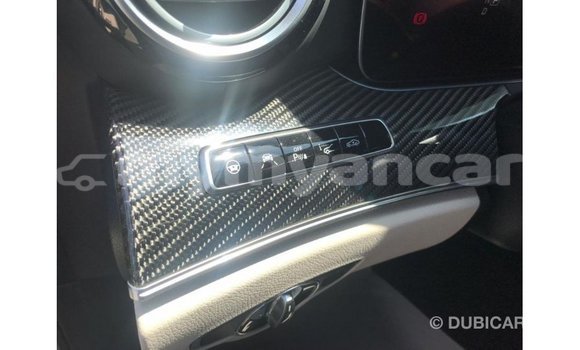 Buy Import Mercedes-Benz 190 (W201) Other Car in Import - Dubai in Ayeyarwady Buy Import Mercedes-Benz 190 (W201) Other Car in Import - Dubai in Ayeyarwady