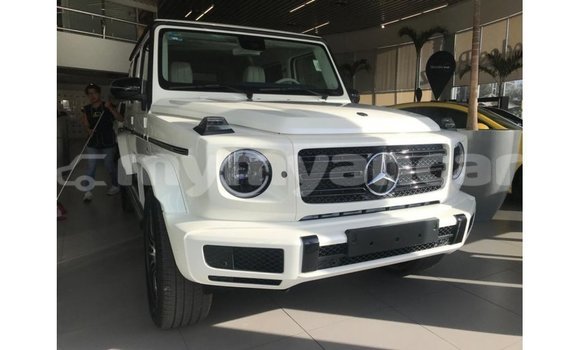 Buy Import Mercedes-Benz 190 (W201) White Car in Import - Dubai in Ayeyarwady Buy Import Mercedes-Benz 190 (W201) White Car in Import - Dubai in Ayeyarwady