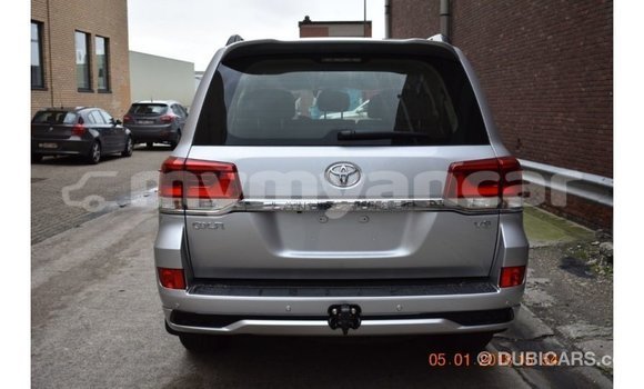 Buy Import Toyota Land Cruiser Other Car in Import - Dubai in Ayeyarwady Buy Import Toyota Land Cruiser Other Car in Import - Dubai in Ayeyarwady