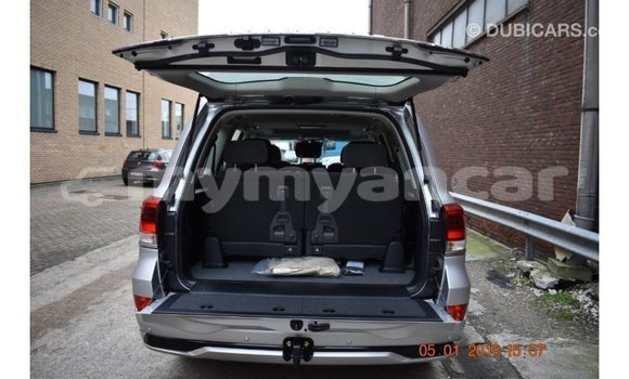 Buy Import Toyota Land Cruiser Other Car in Import - Dubai in Ayeyarwady Buy Import Toyota Land Cruiser Other Car in Import - Dubai in Ayeyarwady