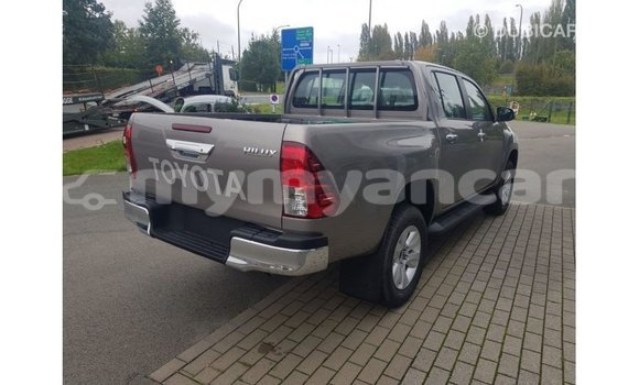 Buy Import Toyota Hilux Other Car in Import - Dubai in Ayeyarwady Buy Import Toyota Hilux Other Car in Import - Dubai in Ayeyarwady