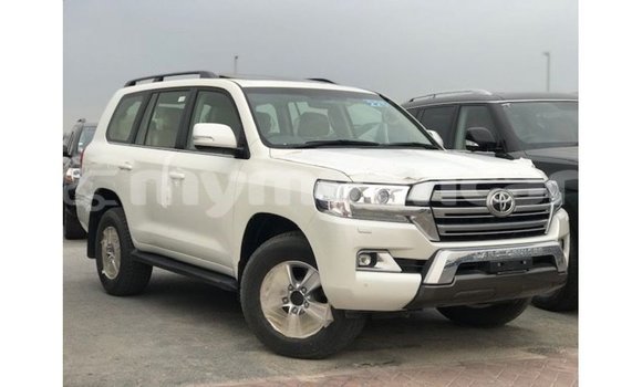 Acheter Import Voiture Toyota Land Cruiser Blanc à Import - Dubai, #<Region:0x000000000c5121b8> Acheter Import Voiture Toyota Land Cruiser Blanc à Import - Dubai, #<Region:0x000000000c5121b8>