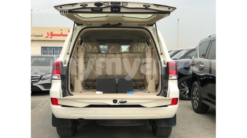 Big with watermark toyota land cruiser ayeyarwady import dubai 3097