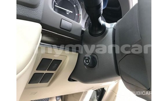 Acheter Import Voiture Toyota Land Cruiser Blanc à Import - Dubai, #<Region:0x000000000c5121b8> Acheter Import Voiture Toyota Land Cruiser Blanc à Import - Dubai, #<Region:0x000000000c5121b8>