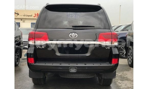 Buy Import Toyota Land Cruiser Black Car in Import - Dubai in Ayeyarwady Buy Import Toyota Land Cruiser Black Car in Import - Dubai in Ayeyarwady