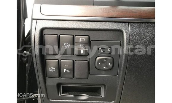သွင်းကုန် Toyota Land Cruiser Black ကား Import - Dubai Ayeyarwady သွင်းကုန် Toyota Land Cruiser Black ကား Import - Dubai Ayeyarwady