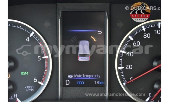 သွင်းကုန် Toyota Granvia White ကား Import - Dubai Ayeyarwady သွင်းကုန် Toyota Granvia White ကား Import - Dubai Ayeyarwady