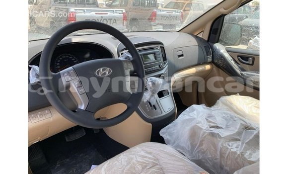 Buy Import Hyundai Accent White Car in Import - Dubai in Ayeyarwady Buy Import Hyundai Accent White Car in Import - Dubai in Ayeyarwady