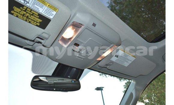 Buy Import Toyota Tundra White Car in Import - Dubai in Ayeyarwady Buy Import Toyota Tundra White Car in Import - Dubai in Ayeyarwady