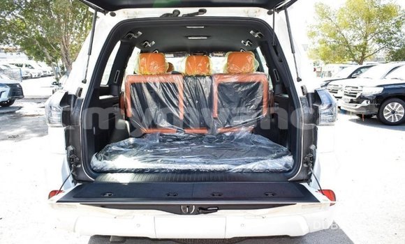 Buy Import Lexus LX White Car in Import - Dubai in Ayeyarwady Buy Import Lexus LX White Car in Import - Dubai in Ayeyarwady