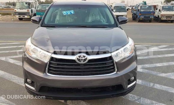 Buy Import Toyota Highlander Other Car in Import - Dubai in Ayeyarwady Buy Import Toyota Highlander Other Car in Import - Dubai in Ayeyarwady