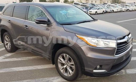 Buy Import Toyota Highlander Other Car in Import - Dubai in Ayeyarwady Buy Import Toyota Highlander Other Car in Import - Dubai in Ayeyarwady