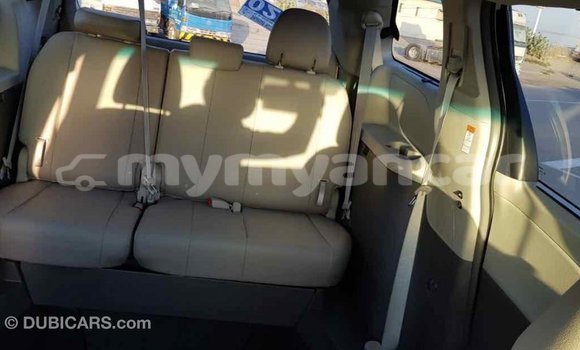 Buy Import Toyota Sienna White Car in Import - Dubai in Ayeyarwady Buy Import Toyota Sienna White Car in Import - Dubai in Ayeyarwady