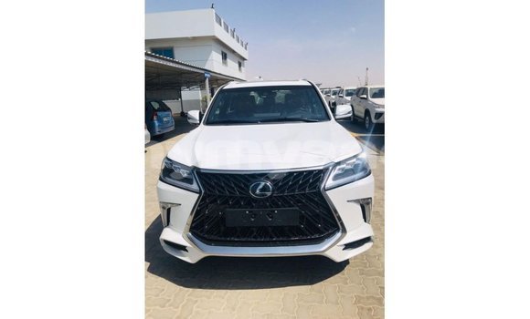 Buy Import Lexus LX White Car in Import - Dubai in Ayeyarwady Buy Import Lexus LX White Car in Import - Dubai in Ayeyarwady