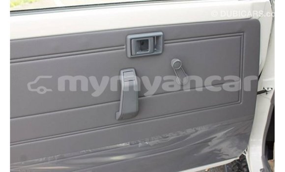 Buy Import Toyota Land Cruiser White Car in Import - Dubai in Ayeyarwady Buy Import Toyota Land Cruiser White Car in Import - Dubai in Ayeyarwady