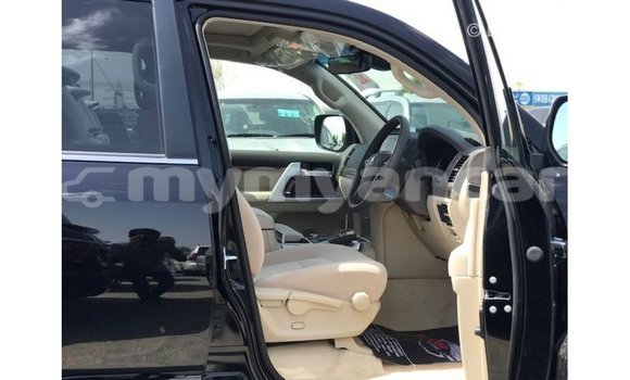 Acheter Import Voiture Toyota Land Cruiser Noir à Import - Dubai, #<Region:0x000000000c5121b8> Acheter Import Voiture Toyota Land Cruiser Noir à Import - Dubai, #<Region:0x000000000c5121b8>
