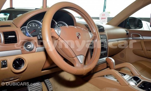 Buy Import Porsche Cayenne Green Car in Import - Dubai in Ayeyarwady Buy Import Porsche Cayenne Green Car in Import - Dubai in Ayeyarwady