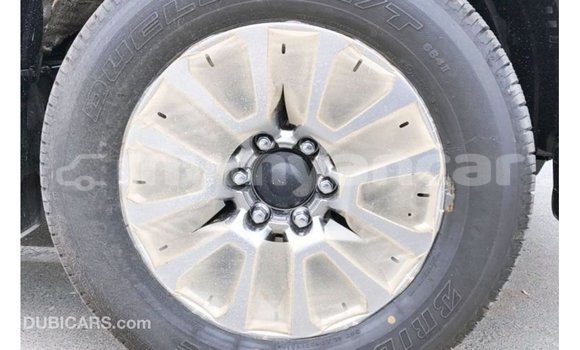 သွင်းကုန် Toyota Prado Blue ကား Import - Dubai Ayeyarwady သွင်းကုန် Toyota Prado Blue ကား Import - Dubai Ayeyarwady