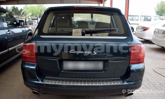 Buy Import Porsche Cayenne Green Car in Import - Dubai in Ayeyarwady Buy Import Porsche Cayenne Green Car in Import - Dubai in Ayeyarwady