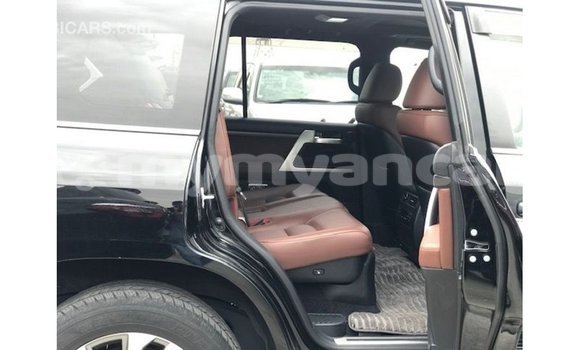 Acheter Import Voiture Toyota Land Cruiser Noir à Import - Dubai, #<Region:0x000000000c5121b8> Acheter Import Voiture Toyota Land Cruiser Noir à Import - Dubai, #<Region:0x000000000c5121b8>