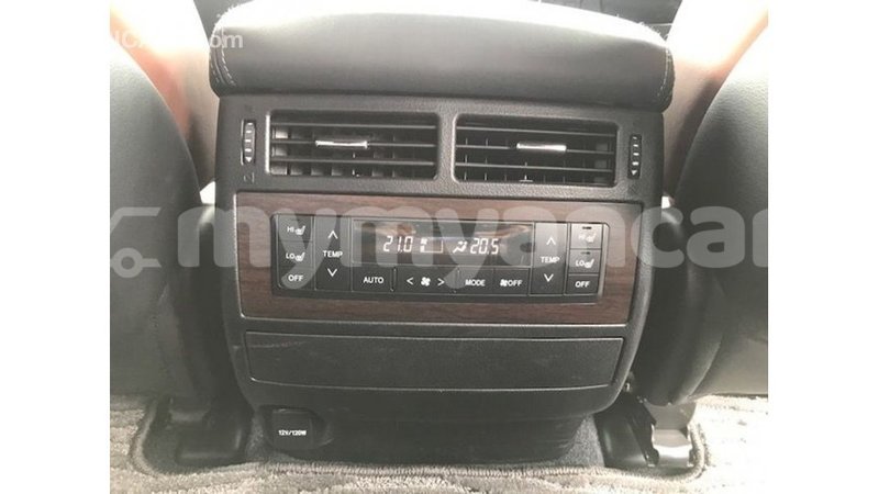 Big with watermark toyota land cruiser ayeyarwady import dubai 3156