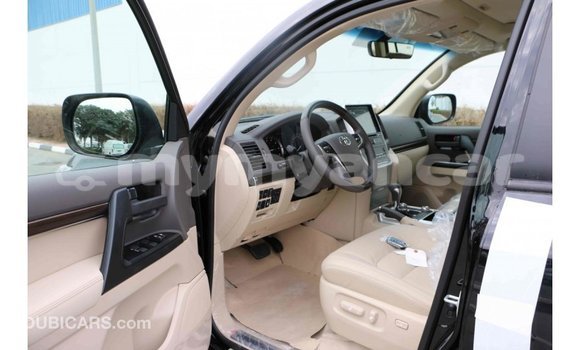 Buy Import Toyota Land Cruiser Black Car in Import - Dubai in Ayeyarwady Buy Import Toyota Land Cruiser Black Car in Import - Dubai in Ayeyarwady
