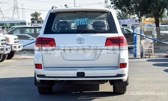 Buy Import Toyota Land Cruiser White Car in Import - Dubai in Ayeyarwady Buy Import Toyota Land Cruiser White Car in Import - Dubai in Ayeyarwady