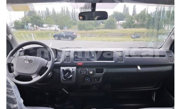 Buy Import Toyota Hiace White Car in Import - Dubai in Ayeyarwady Buy Import Toyota Hiace White Car in Import - Dubai in Ayeyarwady