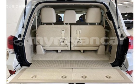 Buy Import Toyota Land Cruiser White Car in Import - Dubai in Ayeyarwady Buy Import Toyota Land Cruiser White Car in Import - Dubai in Ayeyarwady