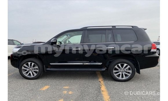 Buy Import Toyota Land Cruiser Black Car in Import - Dubai in Ayeyarwady Buy Import Toyota Land Cruiser Black Car in Import - Dubai in Ayeyarwady