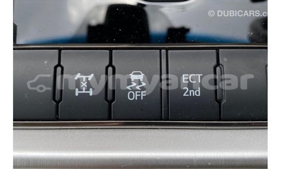 သွင်းကုန် Toyota Land Cruiser Red ကား Import - Dubai Ayeyarwady သွင်းကုန် Toyota Land Cruiser Red ကား Import - Dubai Ayeyarwady