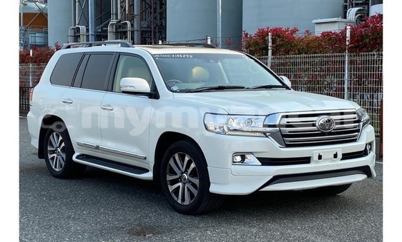 Acheter Import Voiture Toyota Land Cruiser Blanc à Import - Dubai, #<Region:0x000000000c5121b8> Acheter Import Voiture Toyota Land Cruiser Blanc à Import - Dubai, #<Region:0x000000000c5121b8>
