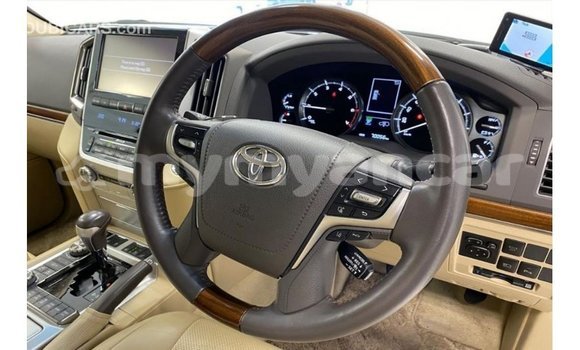 Acheter Import Voiture Toyota Land Cruiser Blanc à Import - Dubai, #<Region:0x000000000c5121b8> Acheter Import Voiture Toyota Land Cruiser Blanc à Import - Dubai, #<Region:0x000000000c5121b8>