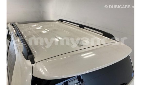 Acheter Import Voiture Toyota Land Cruiser Blanc à Import - Dubai, #<Region:0x000000000c5121b8> Acheter Import Voiture Toyota Land Cruiser Blanc à Import - Dubai, #<Region:0x000000000c5121b8>
