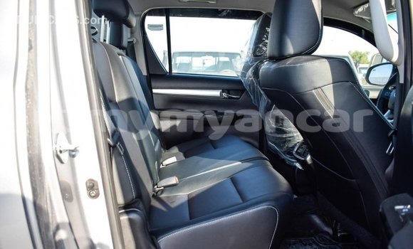 သွင်းကုန် Toyota Hilux Other ကား Import - Dubai Ayeyarwady သွင်းကုန် Toyota Hilux Other ကား Import - Dubai Ayeyarwady