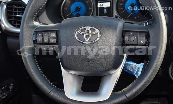 သွင်းကုန် Toyota Hilux Other ကား Import - Dubai Ayeyarwady သွင်းကုန် Toyota Hilux Other ကား Import - Dubai Ayeyarwady