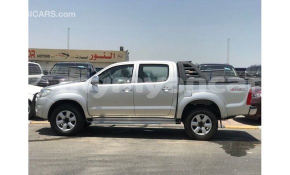 သွင်းကုန် Toyota Hilux Other ကား Import - Dubai Ayeyarwady သွင်းကုန် Toyota Hilux Other ကား Import - Dubai Ayeyarwady