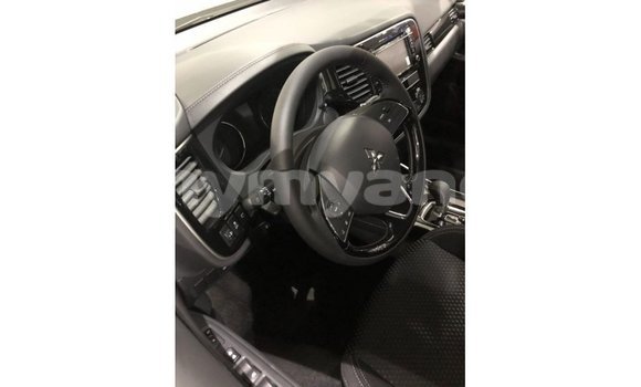 Buy Import Mitsubishi Outlander Black Car in Import - Dubai in Ayeyarwady Buy Import Mitsubishi Outlander Black Car in Import - Dubai in Ayeyarwady