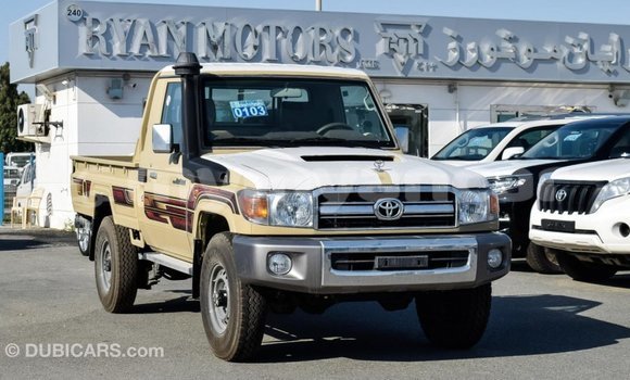 Buy Import Toyota Land Cruiser Beige Car in Import - Dubai in Ayeyarwady Buy Import Toyota Land Cruiser Beige Car in Import - Dubai in Ayeyarwady