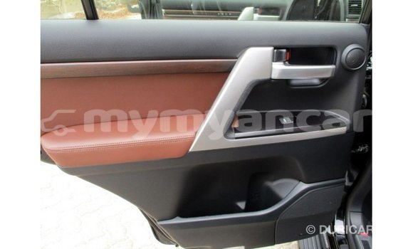 Buy Import Toyota Land Cruiser Black Car in Import - Dubai in Ayeyarwady Buy Import Toyota Land Cruiser Black Car in Import - Dubai in Ayeyarwady